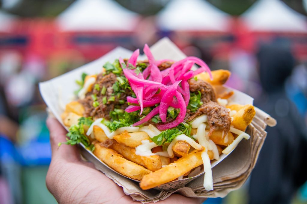 Birria Fries from My Friend Fernando. Photographed by Caleb Velasquez/BruinLife.