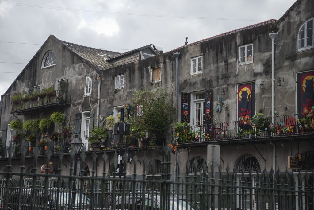 Houses and apartments all over New Orleans are decorated for Halloween. The city has continued to have a rich history of eerie stories. Photographed by Emily Chandler/BruinLife.