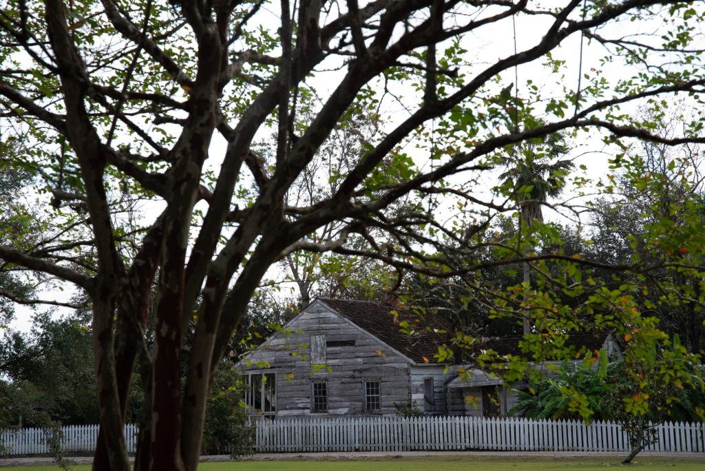 The slave overseers house.  Photographed by Finn Martin/BruinLife.