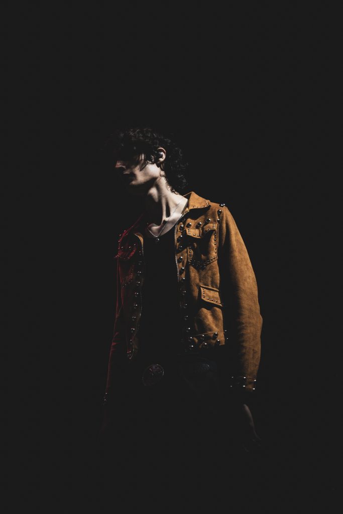Sombr embodies an edgy, yet majestic energy that has captivated his fan base and quickly skyrocketed his popularity among the general public. Photographed by Cathryn Kuczynski/Bruinlife.
